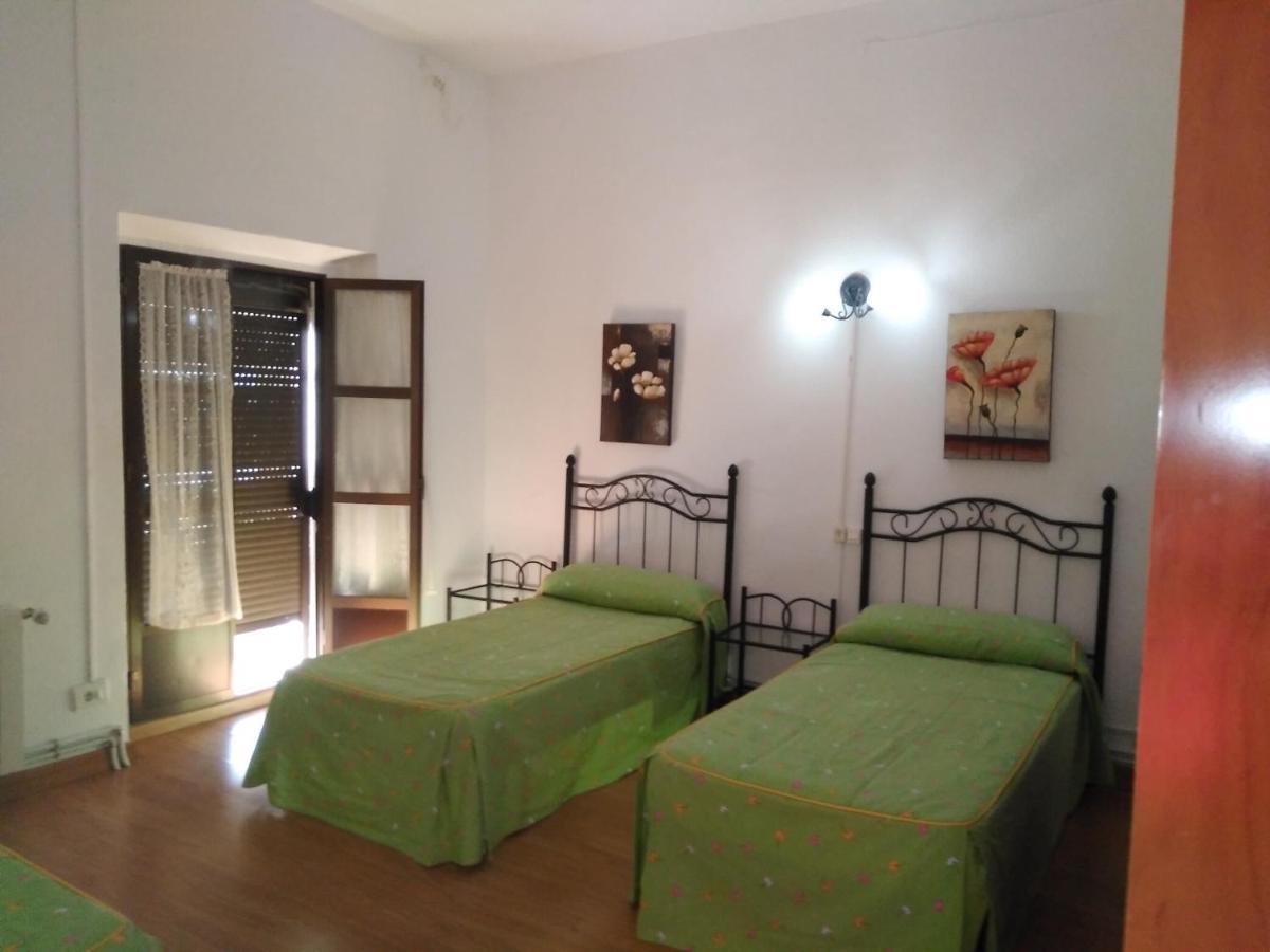 Caces Pension Carretero מראה חיצוני תמונה